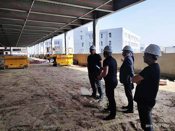 鋼結構構件施工現場